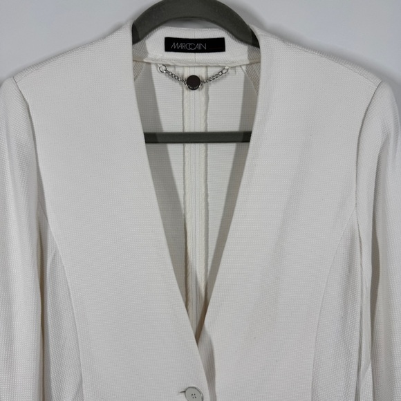 Marc Cain White Textured Knit Minimalist Single Button Tailored Blazer Jacket - Picture 3 of 13